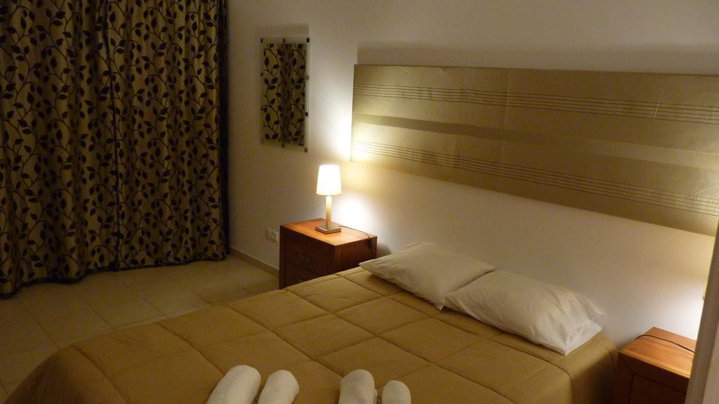 Azores Garden House - Private Suites & Apartments - Automatic Self Check-In Ponta Delgada Exteriör bild